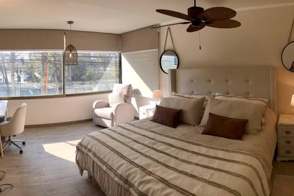 Precioso Departamento En Los Dominicos 圣地亚哥 外观 照片