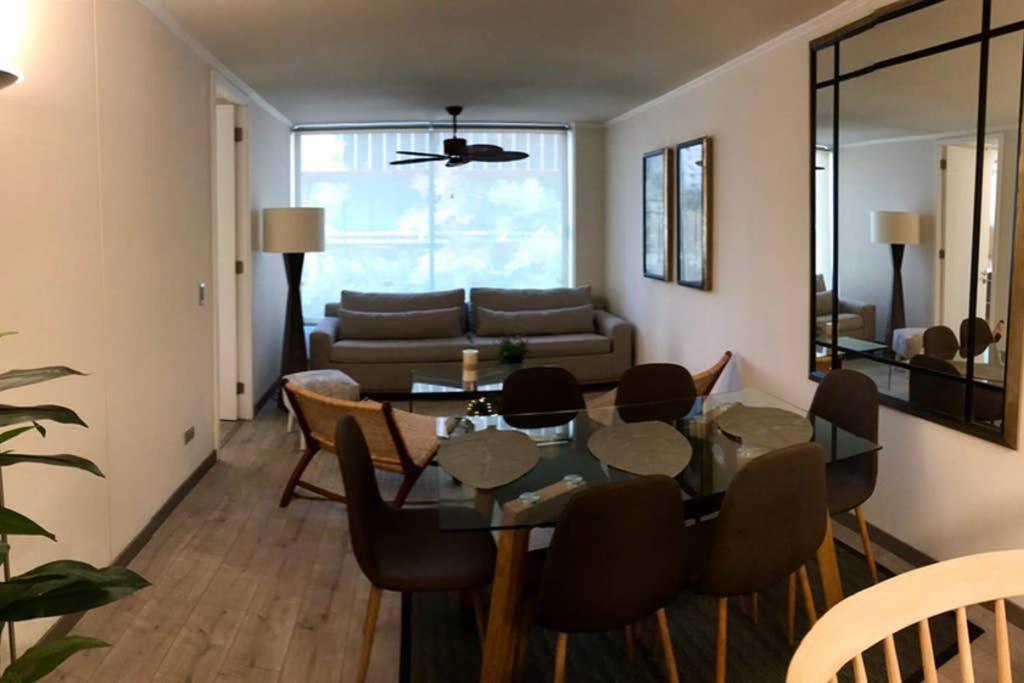 Precioso Departamento En Los Dominicos 圣地亚哥 外观 照片