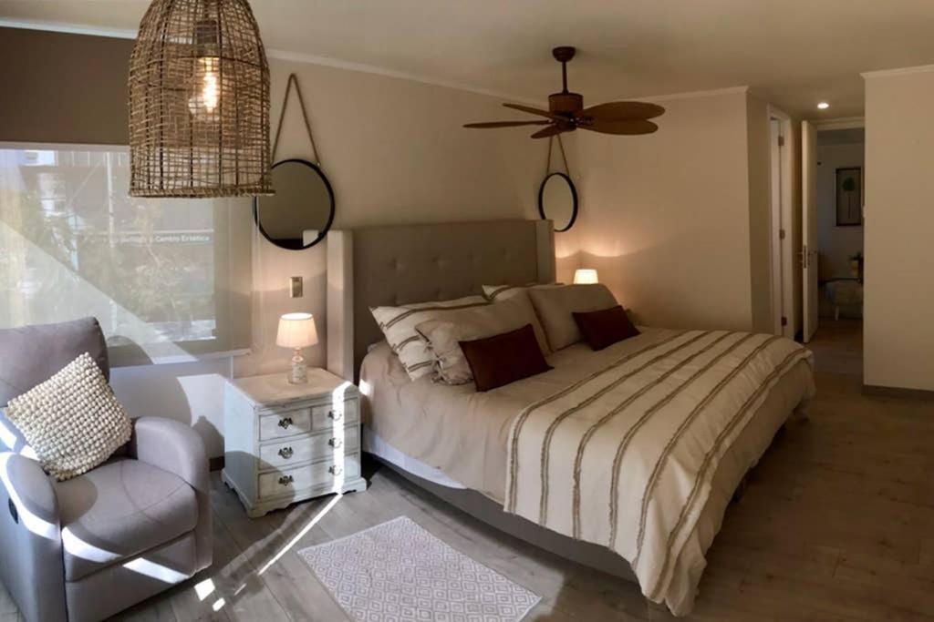 Precioso Departamento En Los Dominicos 圣地亚哥 外观 照片
